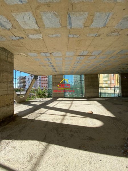 Vlore, shitet apartament 1+1 Kati 2, 79 m² 158.200 € (Rruga Kosova)