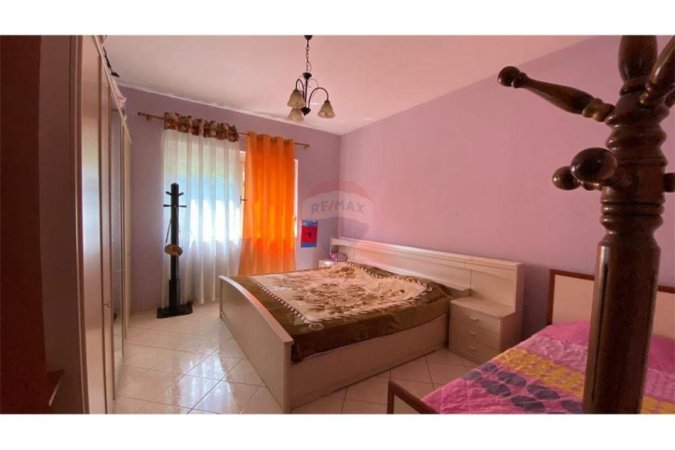 Tirane, jepet me qera apartament 1+1+Ballkon Kati 1, 70 m² 400 € (Selite, Rruga Frank Bardhi)