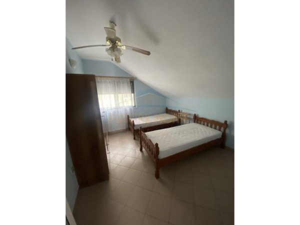 Tirane, jepet me qera apartament 2+1 Kati 3, 90 m² 450 € (RRUGA BARDHYL)
