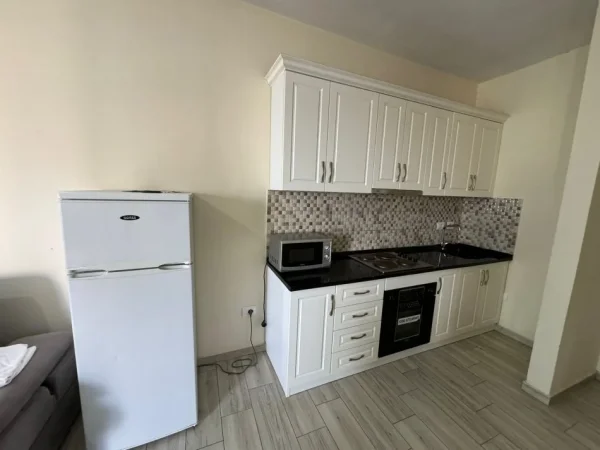 Durres, shitet apartament 1+1 Kati 5, 61 m² (Plazh, Durres)