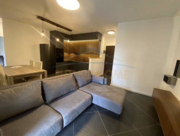 Tirane, shitet apartament 2+1+Post Parkimi Kati 2, 111 m² 145.000 € (Fresk)