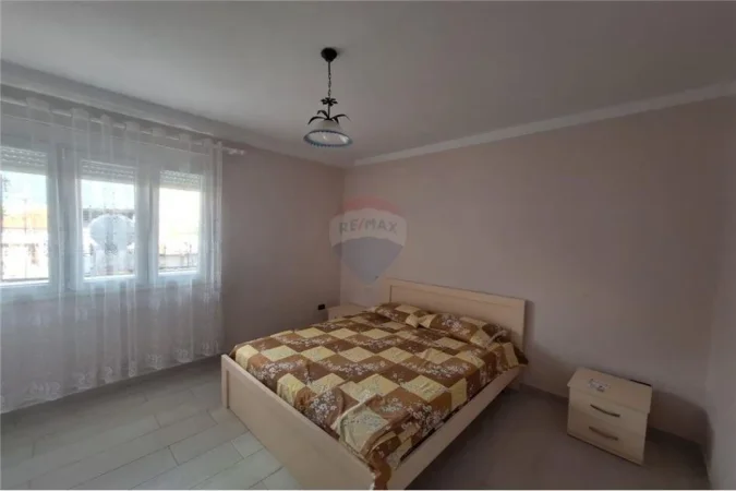 Tirane, jepet me qera apartament Kati 2, 88 m² 400 € 