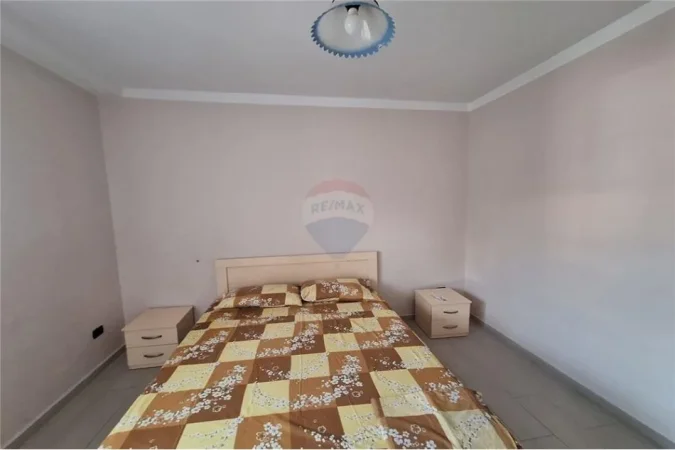 Tirane, jepet me qera apartament Kati 2, 88 m² 400 € 
