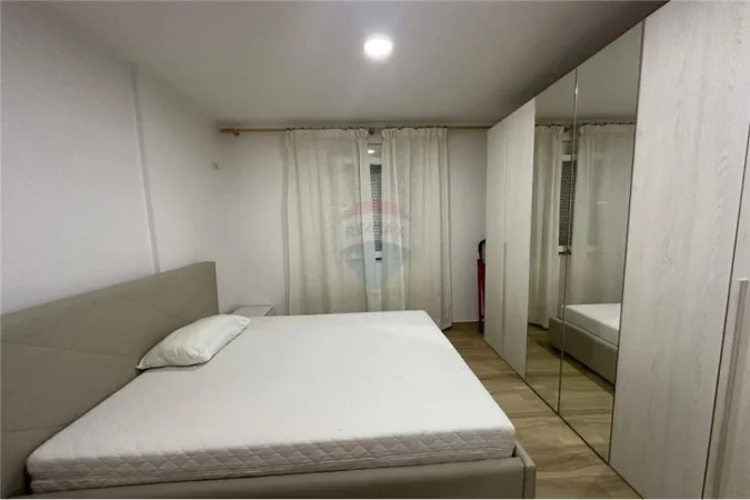 Tirane, jepet me qera apartament Kati 3, 67 m² 500 € 