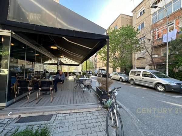 Shitet ambient biznesi ne rrugen Irfan Tomini!Neom88534