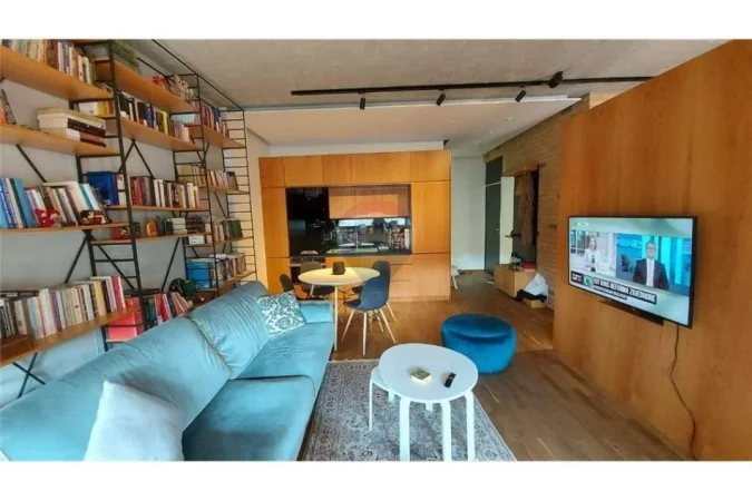 Tirane, jepet me qera 1+1+Ballkon , 550 € (Liqeni i Thate)