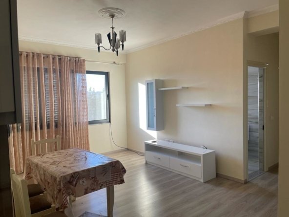 Tirane, jepet me qera apartament 2+1+Aneks+Ballkon Kati 2, 75 m² 380 € (Teodor Keko)