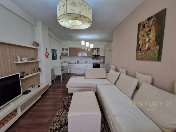 Tirane, shitet apartament 2+1 Kati 8, 88 m² 135.000 € (Rruga Gjergj Elez Alia)