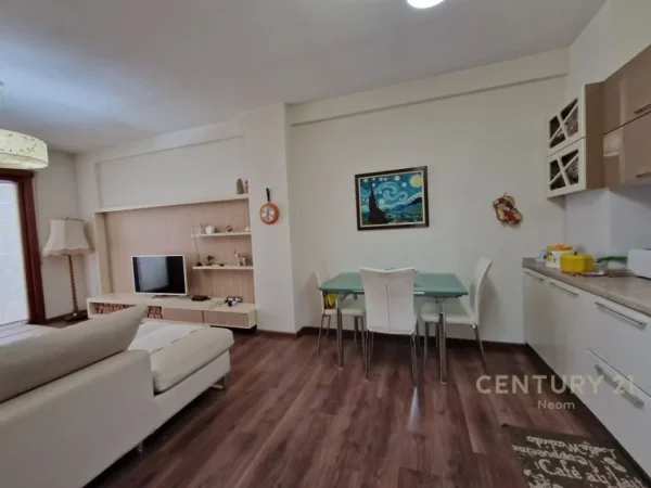 Tirane, shitet apartament 2+1 Kati 8, 88 m² 135.000 € (Rruga Gjergj Elez Alia)