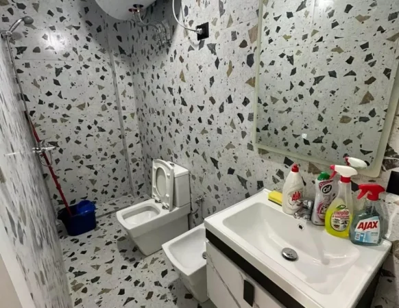 Tirane, shes apartament 2+1+Aneks+Ballkon Kati 3, 101 m² 155'000 € (RR: Ndre Mjeda; ISH PARKU)