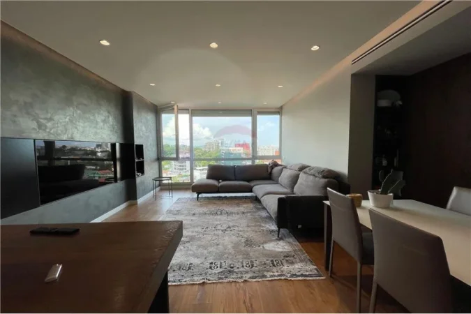 Tirane, shitet apartament 3+1 Kati 9, 137 m² 268.000 € (Vilat Gjermane)