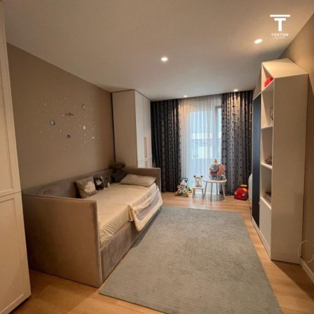 Tirane, shitet apartament 2+1 Kati 11, 137 m² 200.000 € (Ish-Fusha e Aviacionit, Tiranë)