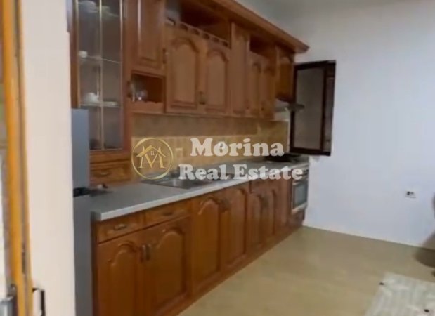 Tirane, jepet me qera apartament 2+1 Kati 1, 100 m² 450 € (Siri Kodra)