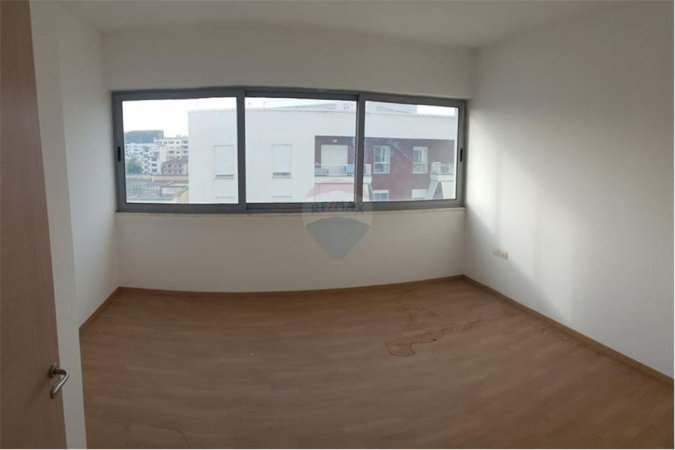 Tirane, shitet apartament 3+1 Kati 8, 118 m² 163.000 € (Concord Center - Tregu i Madh - Rruga 5 Maji)