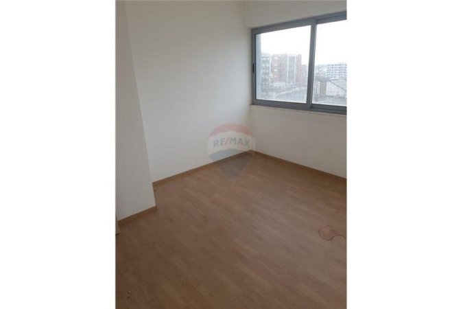 Tirane, shitet apartament 3+1 Kati 8, 118 m² 163.000 € (Concord Center - Tregu i Madh - Rruga 5 Maji)