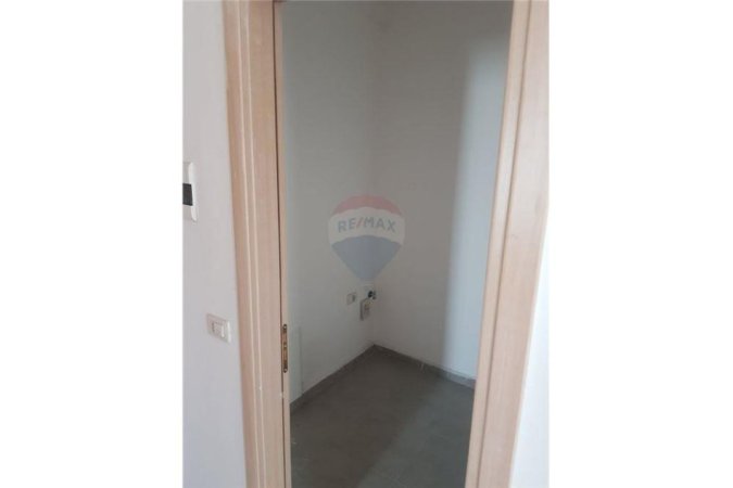 Tirane, shitet apartament 3+1 Kati 8, 118 m² 163.000 € (Concord Center - Tregu i Madh - Rruga 5 Maji)