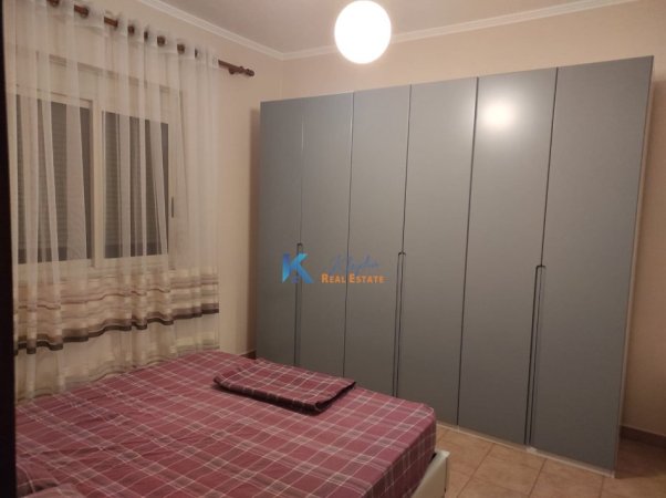 Tirane, jepet me qera apartament 2+1 Kati 3, 100 m² (Rruga e Kavajes, te rruga Mujo Ulqinaku)