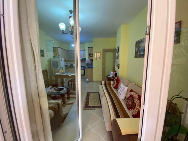 Tirane, shitet apartament 1+1 Kati 2, 60 m² 124.000 € (Marteniteti i Ri)