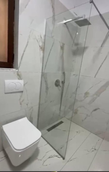 Tirane, jepet me qera apartament 1+1 Kati 1, 100 m² 450 € (Siri Kodra)