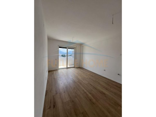 Tirane, shitet apartament 2+1+Ballkon Kati 5, 123.410 € (teodor keko Rezidenca Aos)