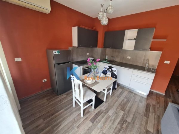 Tirane, jepet me qera apartament 1+1 Kati 6, 65 m² 360 € (Astir, te bar Artisti)