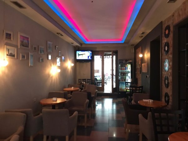 Tirane, shitet lokal , 98 m² 300.000 € (Bulevardi Gjergj Fishta Tirane)
