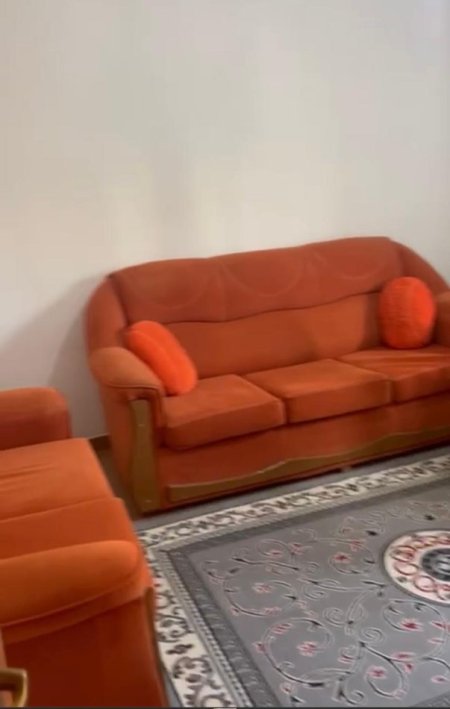 Tirane, jepet me qera apartament 1+1 Kati 3, 52 m² 400 € (Stacioni i trenit)