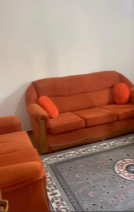 Tirane, jepet me qera apartament 1+1 Kati 3, 52 m² 400 € (Stacioni i trenit)