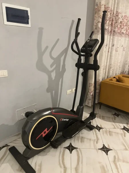 Tirane, biciklete trajnimi