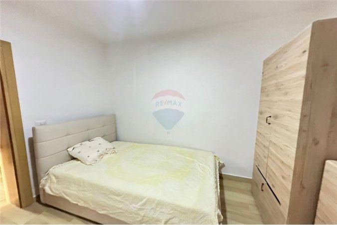 Shqiperi, jepet me qera apartament 2+1+Ballkon Kati 3, 78 m² 500 € (21 dhjetori)