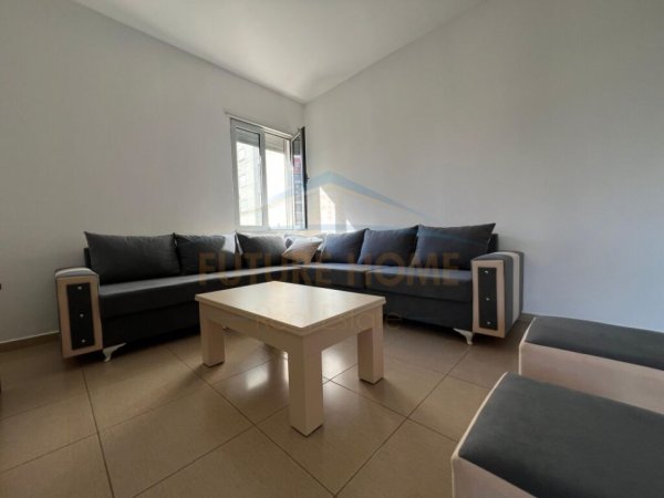 Tirane, qera apartament 2+1 Kati 1, 72 m² (UNAZA E RE)