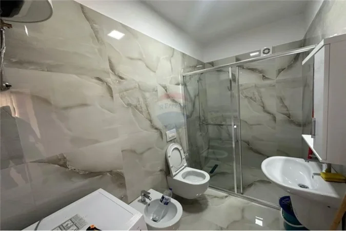 Tirane, jap me qera apartament 2+1 Kati 4, 113 m² 500 € (ASTIR)