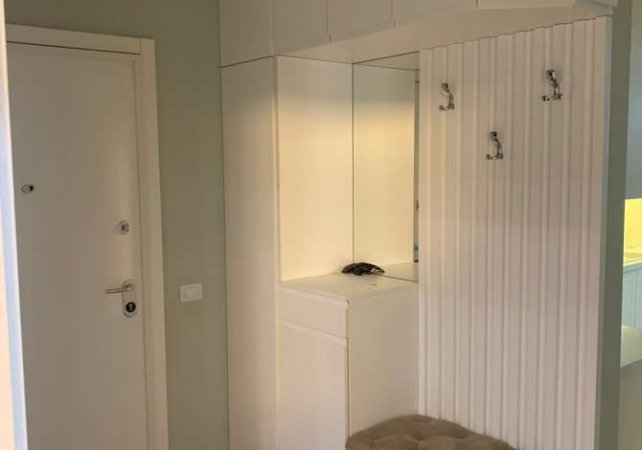 Tirane, jepet me qera apartament 2+1 Kati 5, 113 m² 800 € (21 Dhjetori)