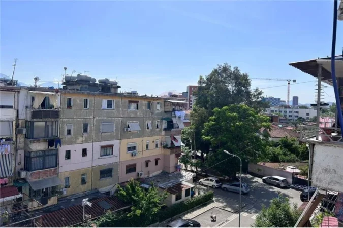 Tirane, shitet apartament 1+1 Kati 5, 60 m² 85.000 € (Rruga "Pandi Dardha")