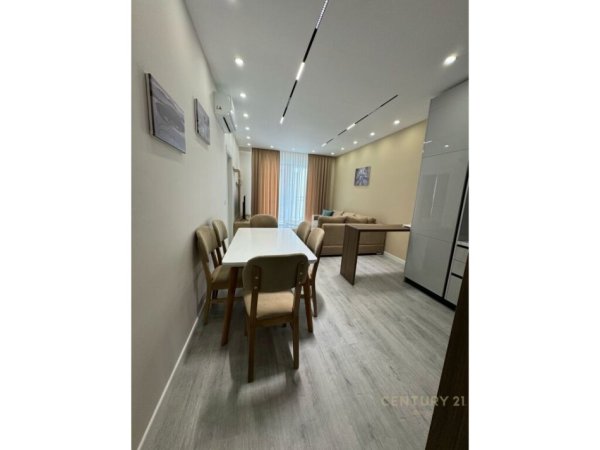 Tirane, jepet me qera apartament 2+1 Kati 3, 88 m² 600 € (KOPSHTI BOTANIK)