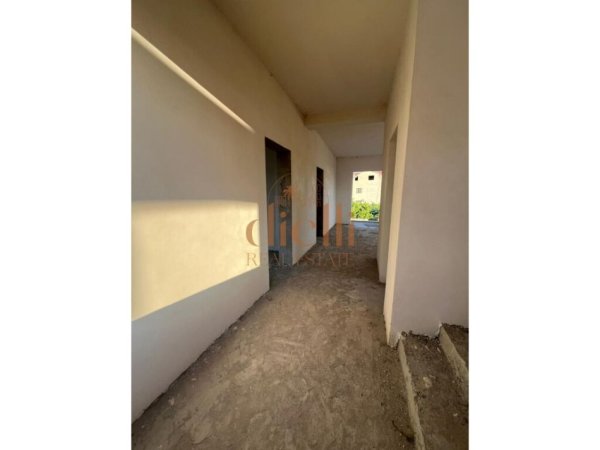 Tirane, shitet Vile 3 Katshe , 300 m² 315.000 € 