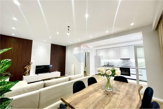 Tirane, jepet me qera apartament 1+1 Kati 2, 85 m² 830 € (Rruga e Durrësit)