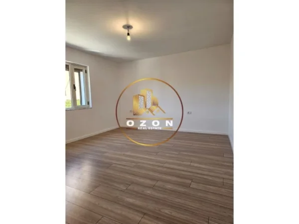 Apartament 1+1 në shitje tek Xhamia e Tabakëve 110000 €!