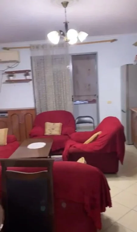 Tirane, jepet me qera apartament 2+1 Kati 3, 96 m² 400 € (Yzberisht)