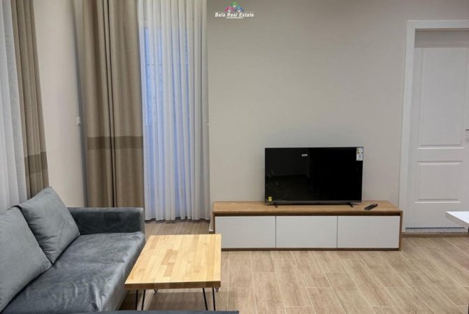 Tirane, jepet me qera apartament 2+1 Kati 1, 90 m² 600 € (don bosko)