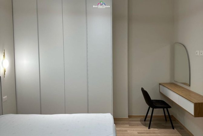 Tirane, jepet me qera apartament 2+1 Kati 1, 90 m² 600 € (don bosko)