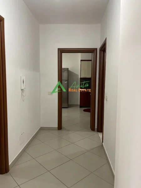 Tirane, shitet apartament 2+1+Ballkon Kati 5, 116 m² 163.000 € (Rruga Teodor Keko)