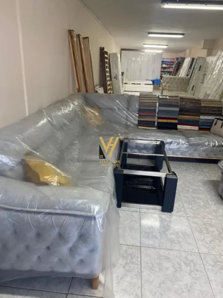 Tirane, shitet ambjent biznesi Kati 0, 98 m² 100.000 € (RRUGA DRITAN HOXHA)