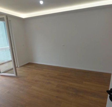 Tirane, shitet apartament 2+1 Kati 3, 64 m² 128.000 € (Harry Fultz)