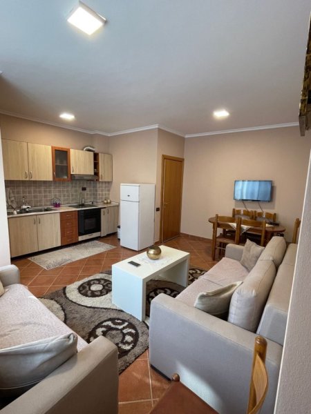 Apartament me qera Golem(afatgjate/ditor)
