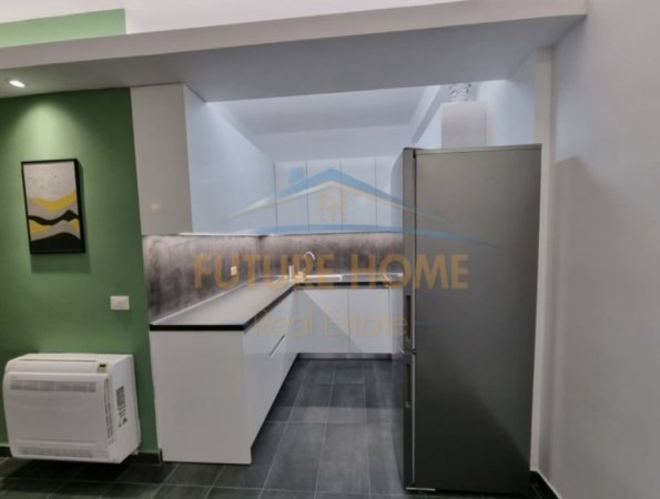 Tirane, jepet me qera apartament 2+1+2+Post Parkimi Kati 3, 100 m² 1.000 € (Rruga e Elbasanit)