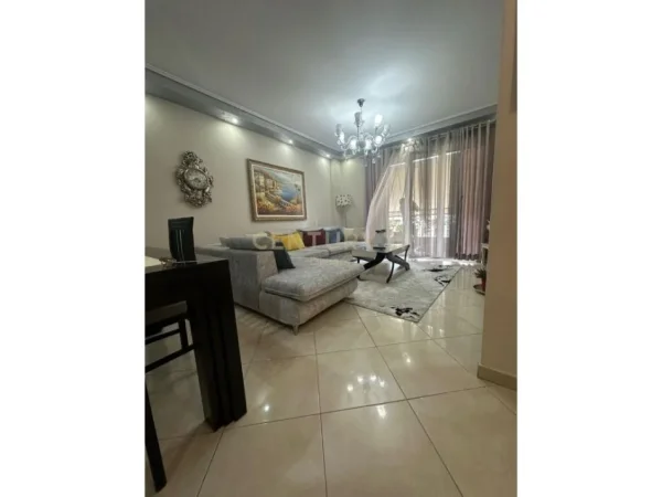 Tirane, shitet apartament 2+1+Ballkon Kati 2, 114 m² 170.000 € (xhamlliku)