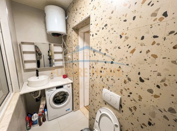 Tirane, shitet apartament 1+1 Kati 4, 57 m² 135.000 € (Rruga e Barrikadave)