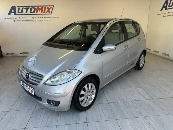 Tirane, shes makine MERCEDES A-CLASS Benzin, gri metalizato automatik Klima 131.000 km 4.300 €