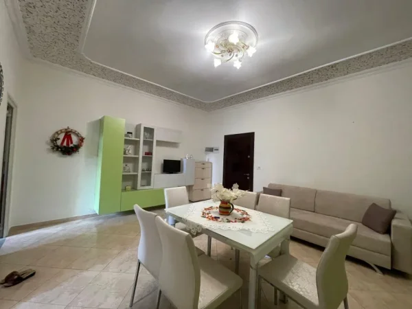 SHITET, APARTAMENT 1+1, RRUGA E DIBRËS, 72,000 EURO